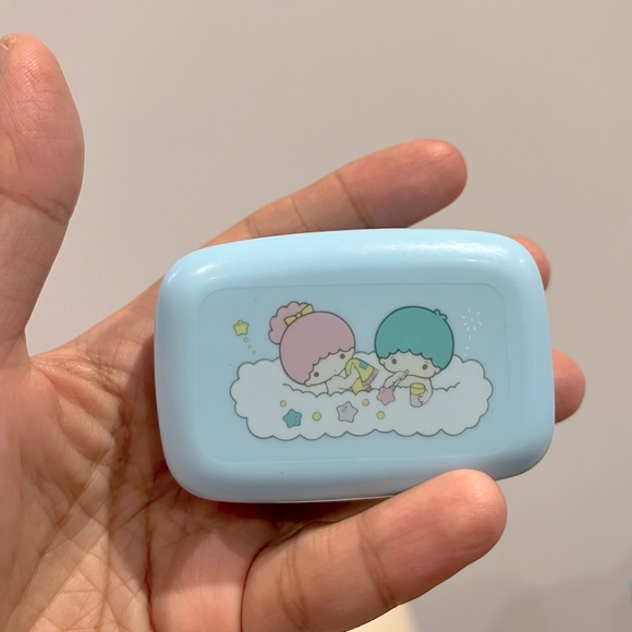 Vintage Sanrio Little Twin Stars Mini Case 1976 Made in Japan Soap Box Trinket - Picture 1 of 7